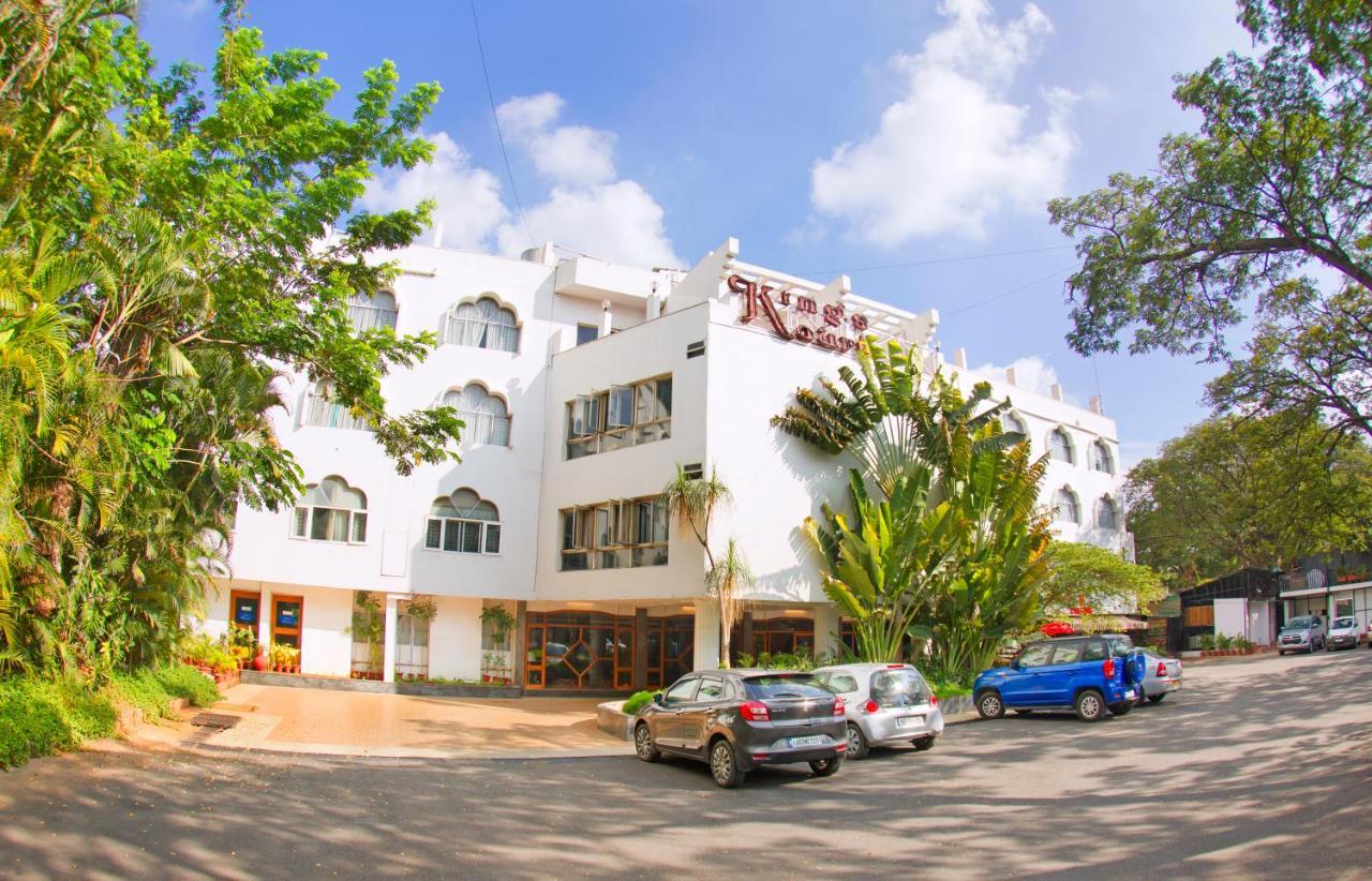 Maya'S Kings Kourt Maiçor Exterior foto